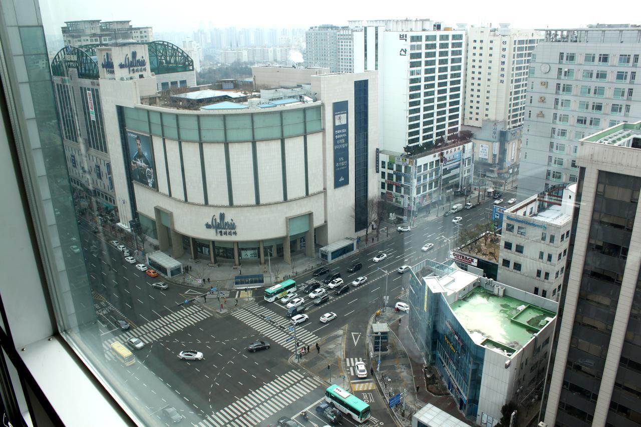 Welche sind die besten Hotels in der N\u00E4he von Hwaseong-Festung? Suwon Exterior foto